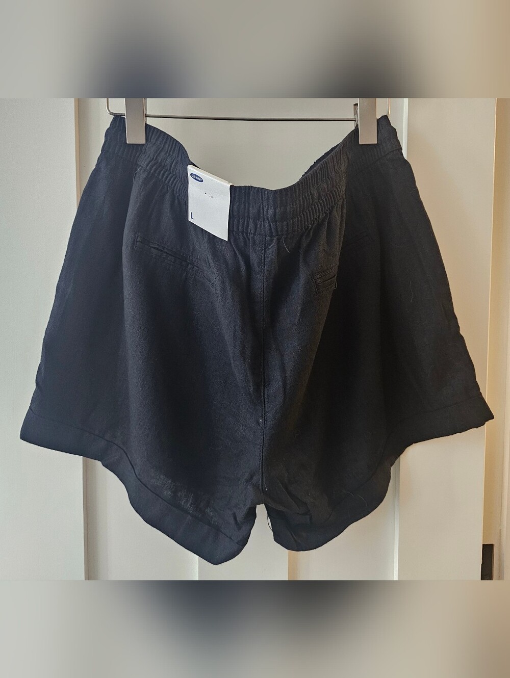 Old Navy Black Women's Drawstring Linen Blend Shorts - Picture 3 of 5